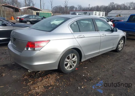 2008 Honda Accord 2.4 Lx-P z USA, uszkodzony, nr VIN 1HGCP26478A139063
